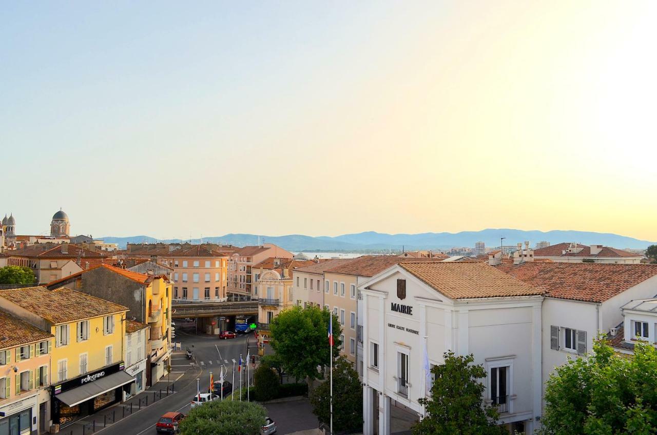 2 Pieces Liberte Plein Centre Διαμέρισμα Saint-Raphaël Εξωτερικό φωτογραφία